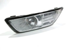 ANTIBROUILLARD AVANT DROIT