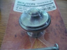 Bouton métal décor vieux fer