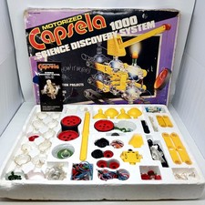 Capsela 1000 Motorized Science Discovery Set *Incomplete for Replacement Parts*