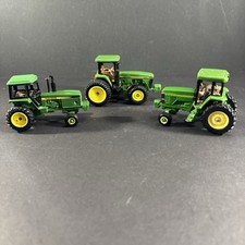 ERTL John Deere Set of 3 Miniature Tractor Toys