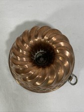 Moule à gâteau en cuivre