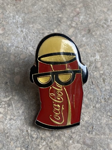 Pin coca cola canette esso - pin’s,