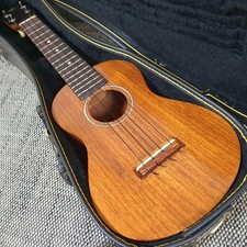 Tangi Ukulele Soprano Mahogany