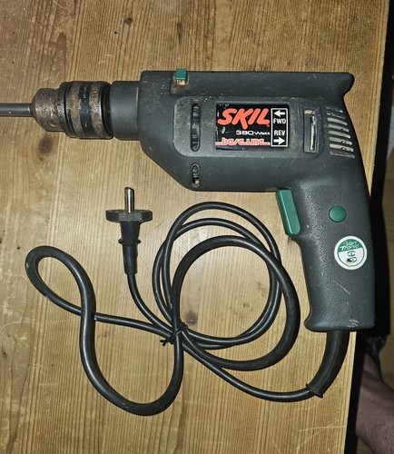 Skil perceuse percussion - perceuse, À