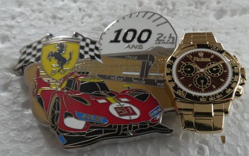 Superbe gros pin montre - superbe,