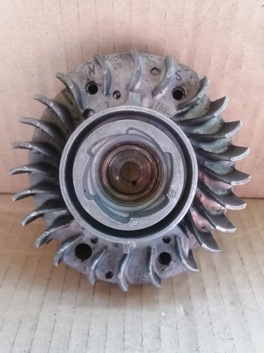 Volant moteur stihl - (origine),