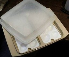 Vintage Tupperware Wheat 4 Pc Deviled Egg Container Tray Keeper w Opaque Lid 723