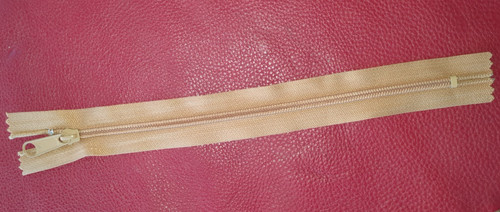 Fermeture eclair marron - fermeture, 24