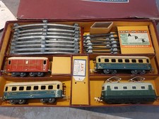 JEP Electric Ech O Set - AP5 Pullman with JEP Catalog.