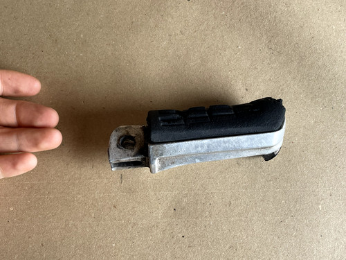 Cale pied gauche - gauche, honda