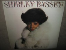 SHIRLEY BASSEY Yesterdays RARE