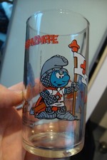 les Schtroumpfs , ancien verre