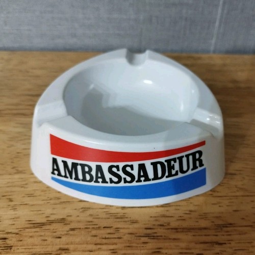 Ambassadeur cendrier
