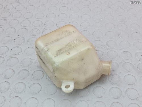 Reservoir vase expansion eau - vase, d'eau
