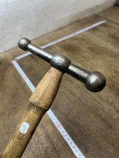 marteau Tôlier , outil ancien