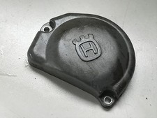 UN CACHE CARTER POUR MOTO