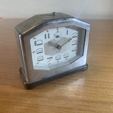 Réveil Ancien Jaz Modèle Gotic Années 30 Art Déco Chrome Et Bakélite Ref AD