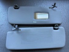 Nissan Patrol Y60 GR RD28T 1996 sun visor 964010Y006 9640036J81