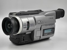 Caméscope Sony DCR-TRV110E
