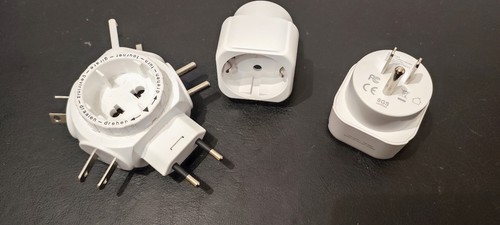 Adaptateur prise courant - prise, de
