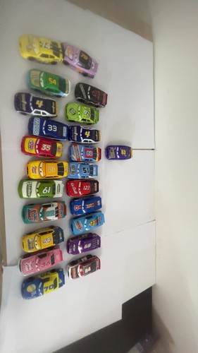 Lot voitures disney pixar - voitures,