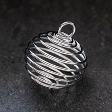 Pendentif cage boule étirable