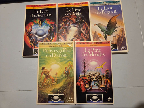 Superbe lot jeux livres - 5,