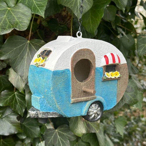 Maison oiseaux forme de - en,