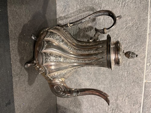 Ancienne théière argentée - théière,