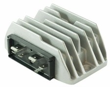 RÉGULATEUR DE TENSION