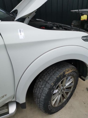Aile avant droit - mitsubishi, l