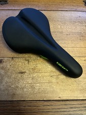 Izip Branded Velo Saddle 265 mm Long 165 mm Wide Hybrid Bike E-bike Raleigh