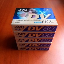 Lot de 5 cassettes JVC mini DV