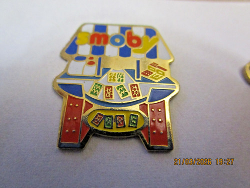 Pin enseignes jouets - ,