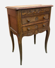 Commode travalleuse style Louis XV deux rangs de tiroirs pieds biche .XX siècle.