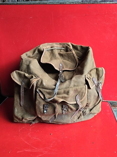 Ancien sac dos - sac, militaire