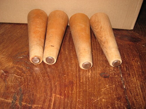 Lot anciens pieds de lits - 4,