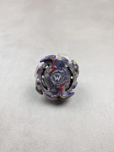 Wyvron beyblade burst - w2,