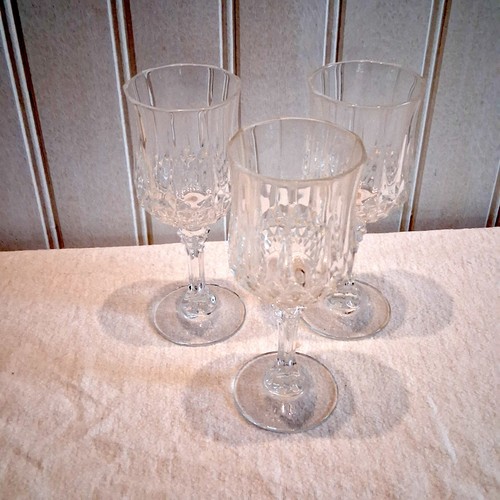 Grands verres vins - grands,