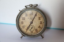 Réveil  mécanique inscrit sur cadran au beffroi Amiens