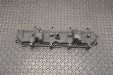 Couvercle de soupape droit