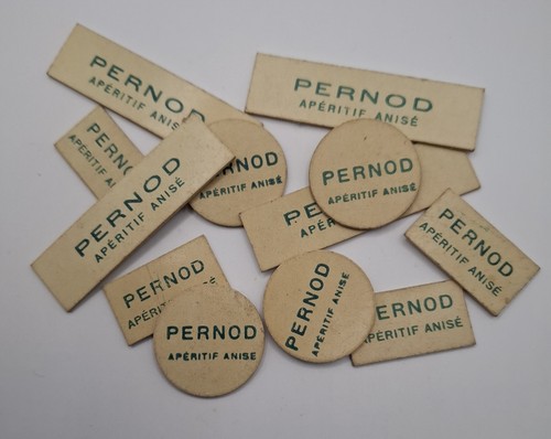 Lot jetons bois pernod - jetons,