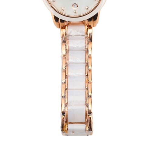 Montre quartz pour femme - à,