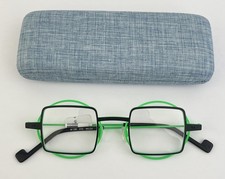 LUNETTE / MONTURE NEUVE MIXTE MARQUE XIT @ REF M109 @ MADE IN FRANCE @ 390€