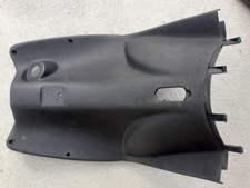 tablier interieur protege jambe scooter peugeot vivacity 1et 2