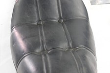 DUAL SEAT ASSY NO RIPS CLEAN 77100-MB1-700 1983 HONDA VF750C MAGNA