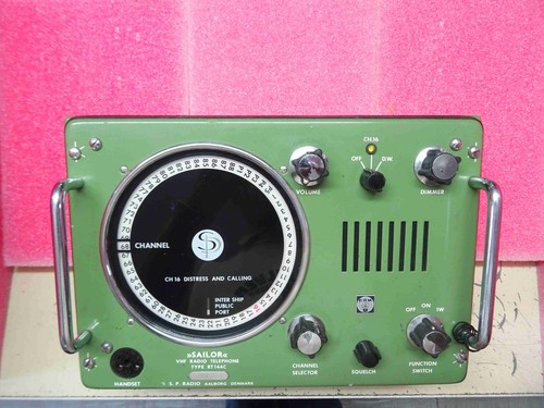 Vhf sailor radio - ,