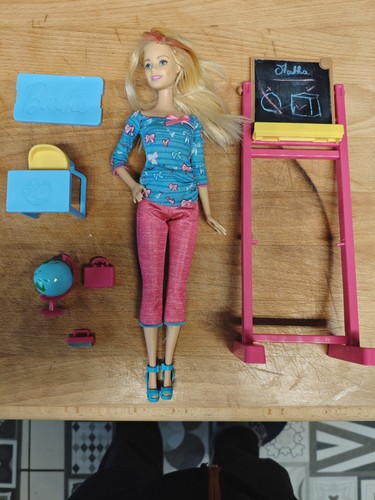 Poupee barbie maitresse - barbie, "
