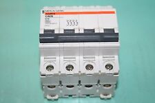   DISJONCTEUR TÉTRAPOLAIRE