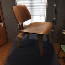 EAMES LCW CHAIR